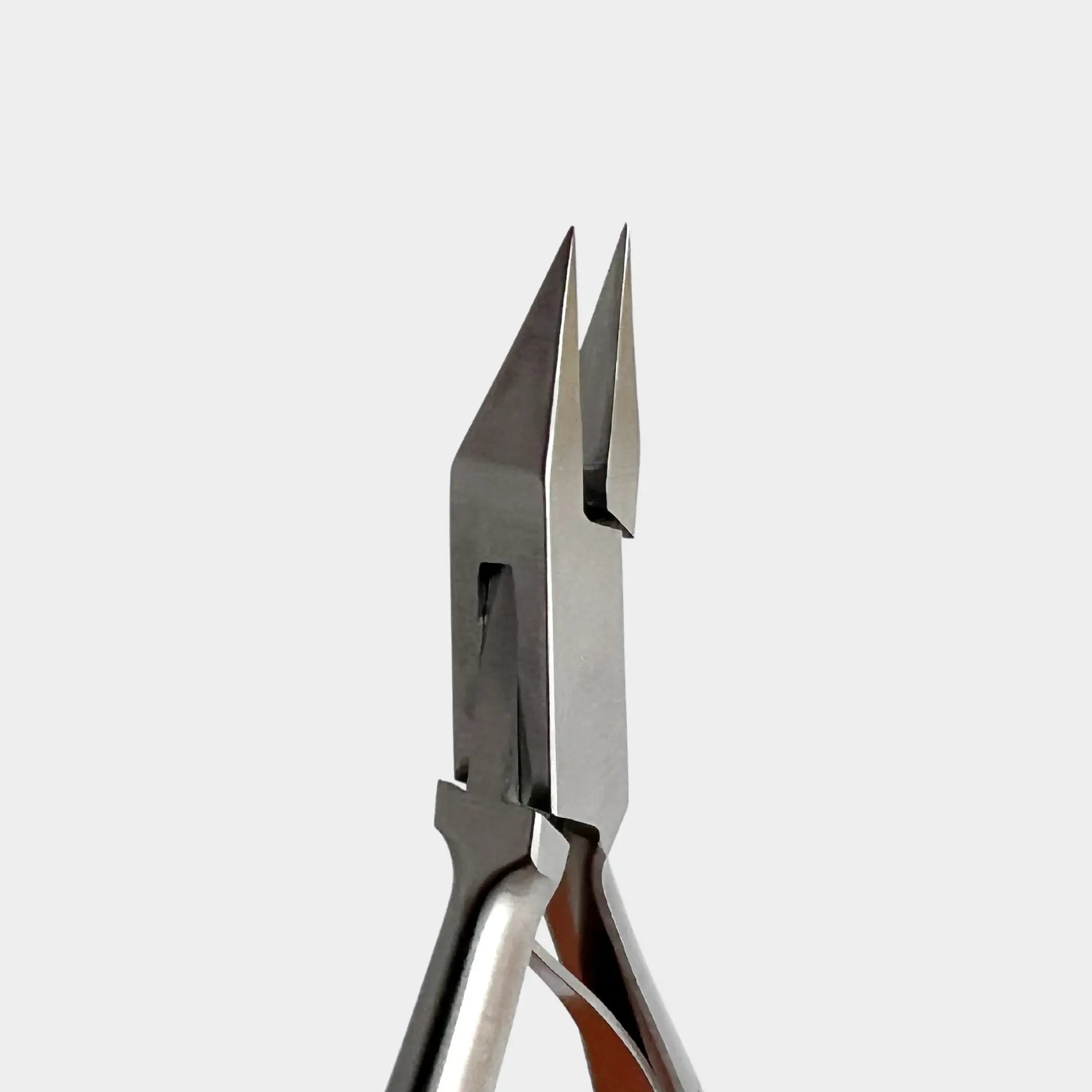 Pince à ongles - Acier inoxydable - Finition satinée - 13cm - Coupe droite - Mors plats 18 mm - Essential by My Podologie Essential 